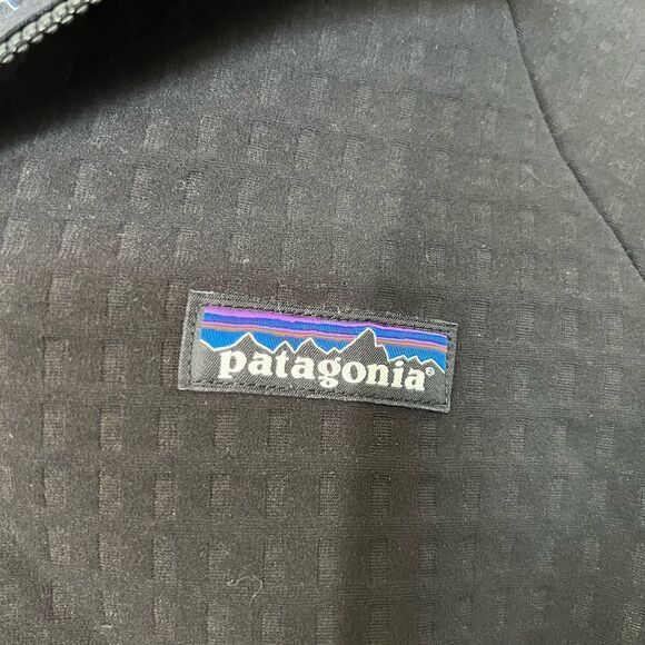 Patagonia black zip up jacket coat size small women’s winter outdoor wear D103 - Picture 2 of 7